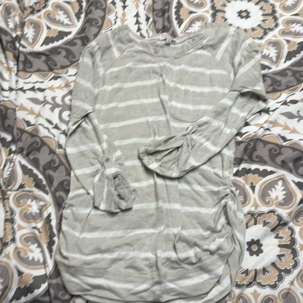Maternity sweater